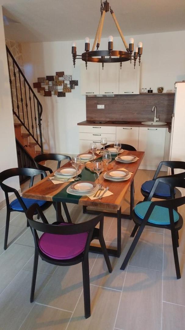 Apartment Tia Віс Екстер'єр фото