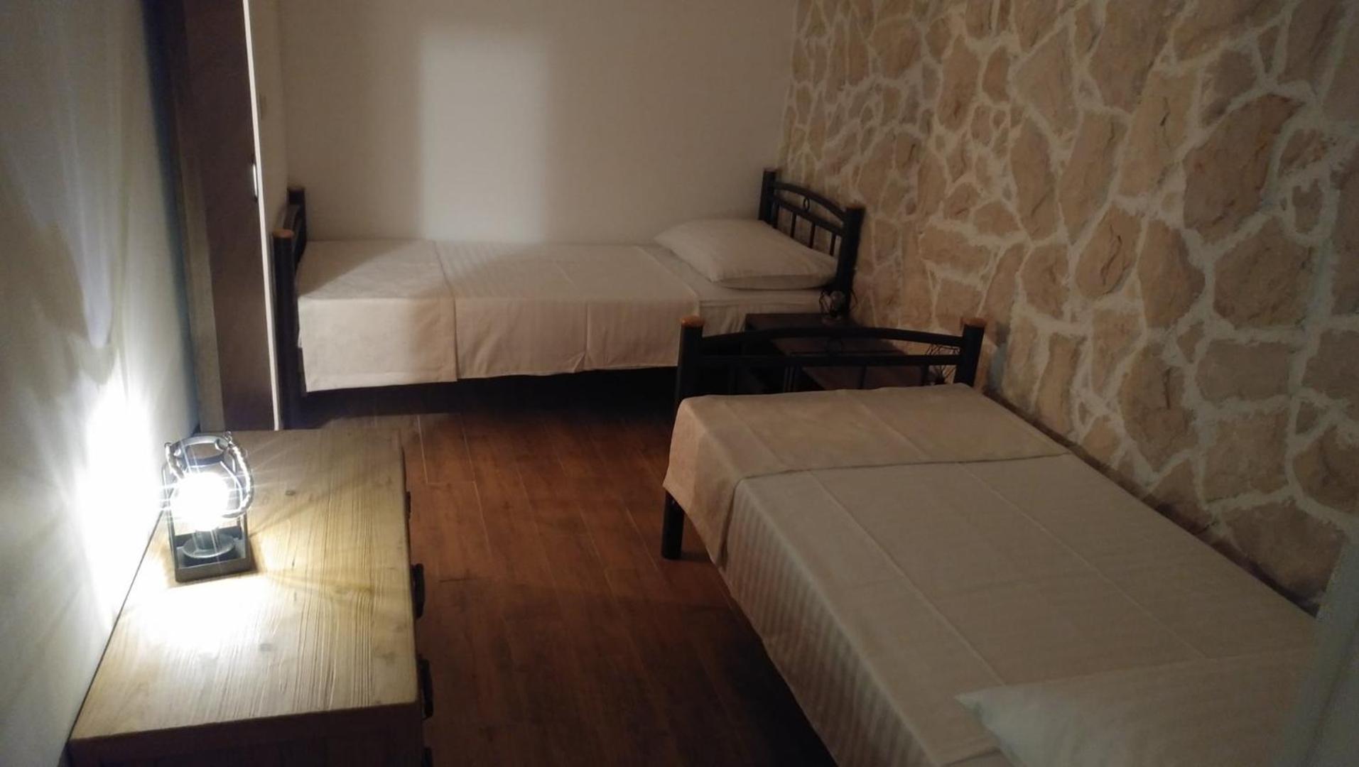 Apartment Tia Віс Екстер'єр фото
